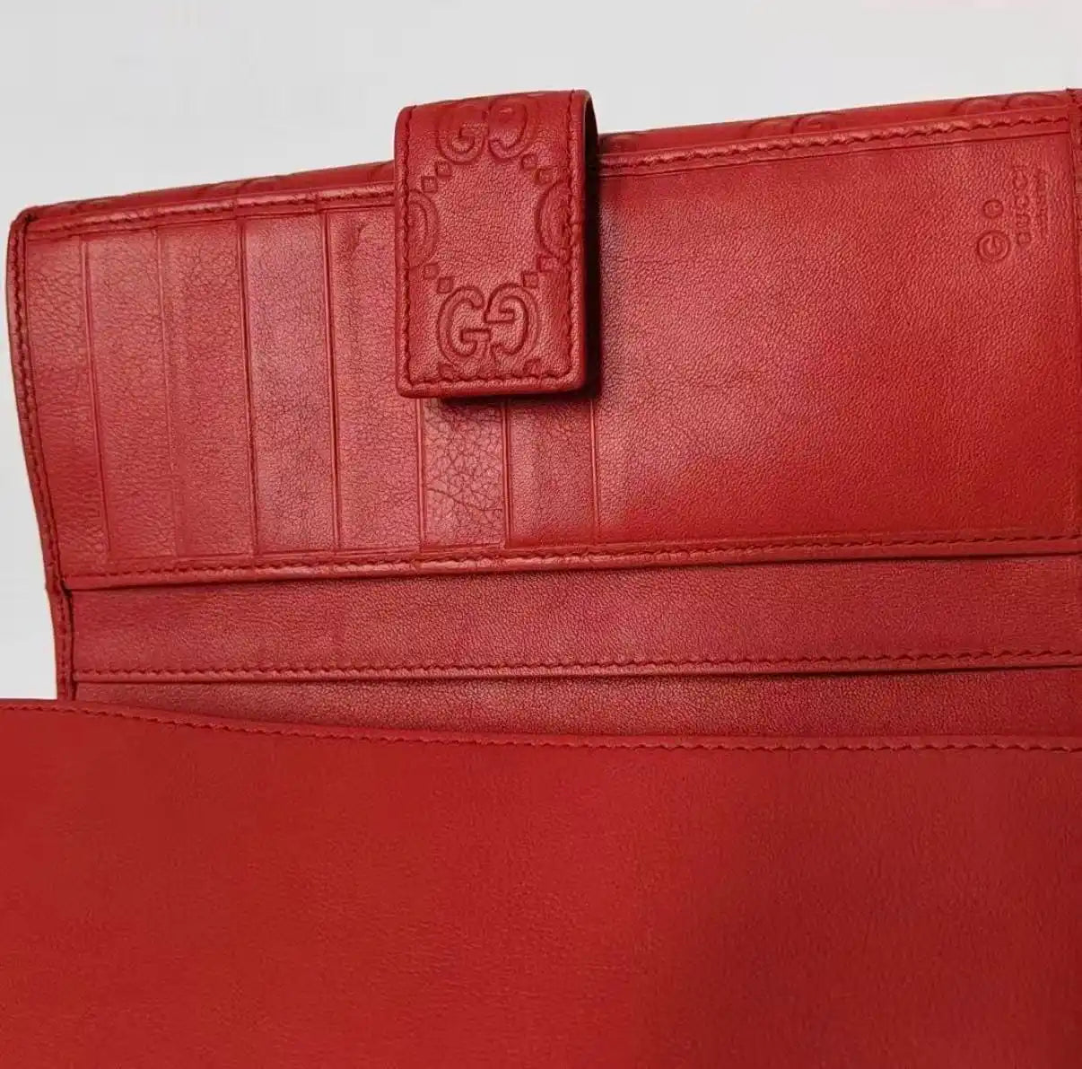 Gucci Microguccissima Red Leather Continental Flap Wallet