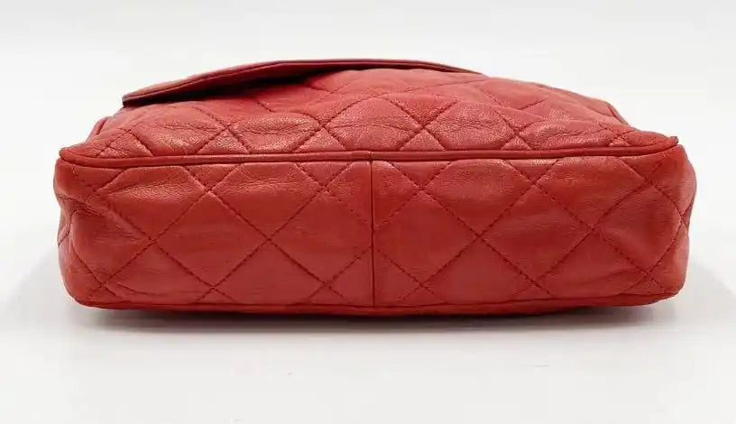 Vintage Chanel Quilted Lambskin Tassel Camera Bag - Red