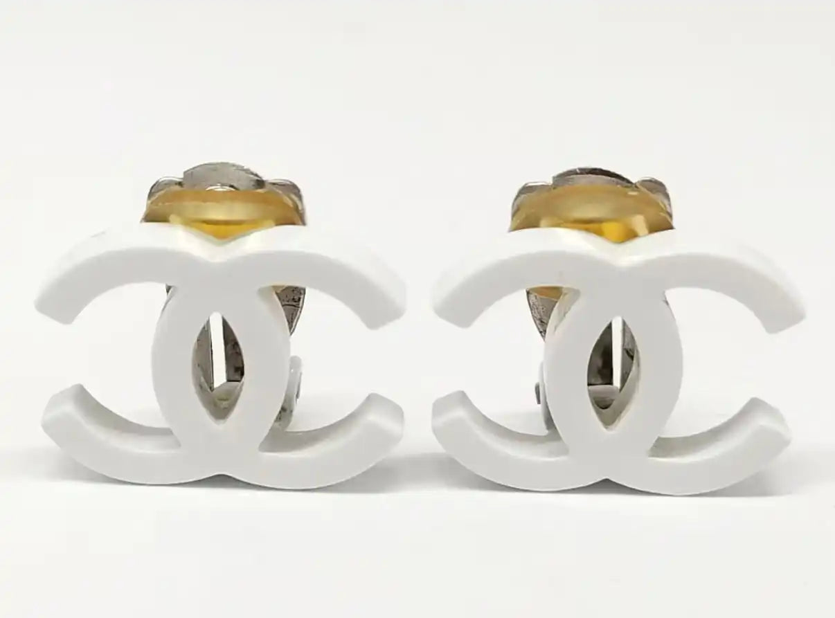 Vintage Chanel CC Logo Resin Clip-On Earrings
