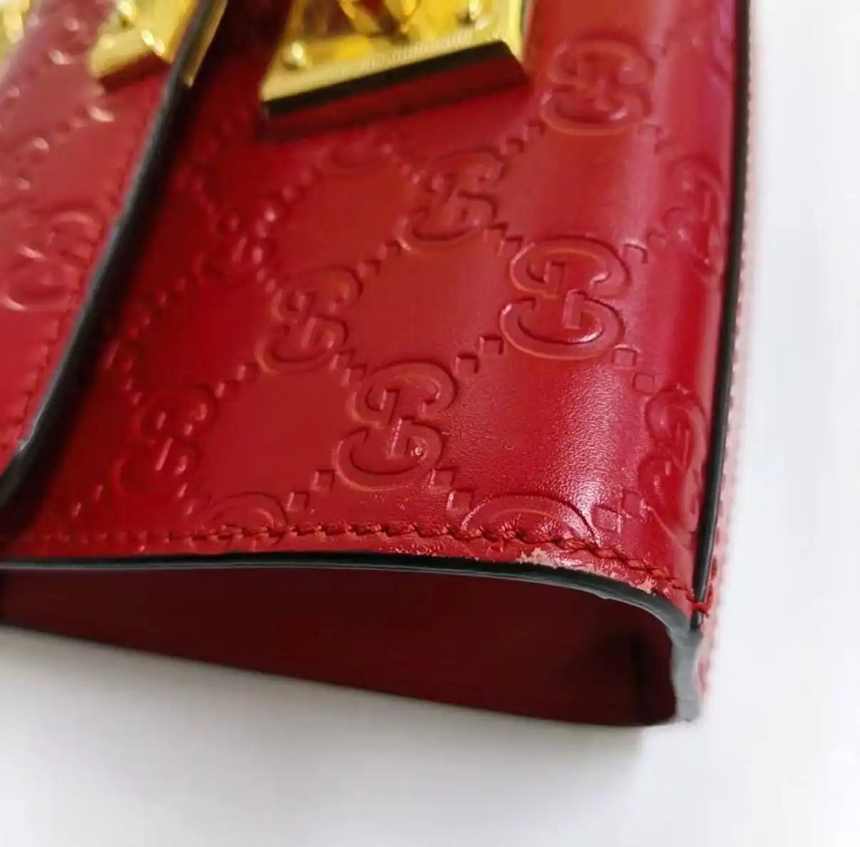 Gucci Padlock Signature Guccissima Red Shoulder Bag