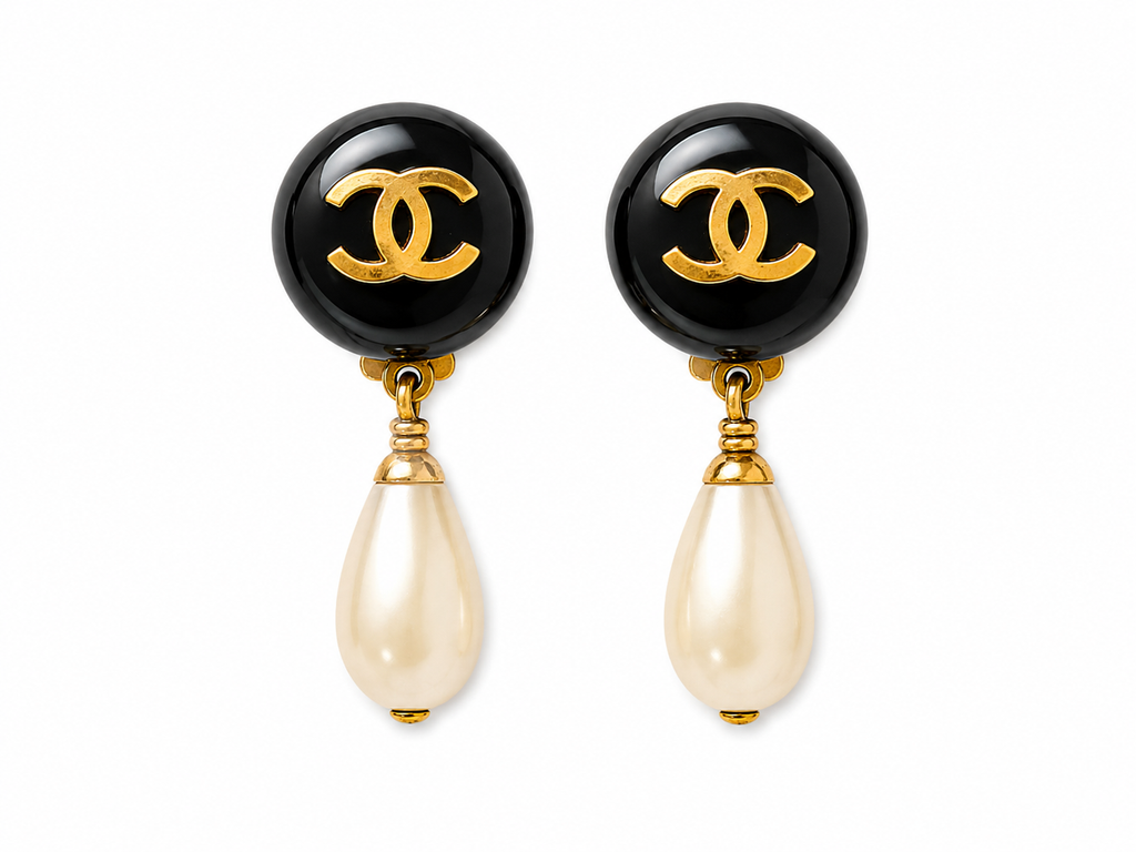 Vintage Chanel CC Pearl Drop Clip-On Earrings